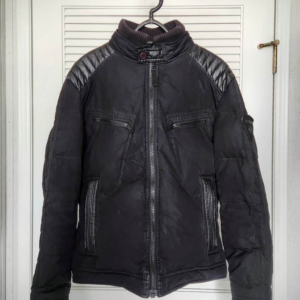 MENS BLACK QUILTED STRELLSON JACKET (M)
